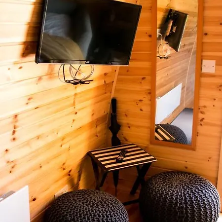 Log キャンプ場