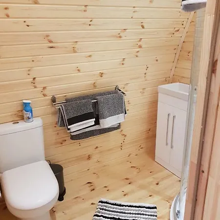 Log Campingplads *